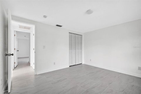 Купить коммерческую недвижимость в Тампа, Флорида 4 спальни, 168.62м2, № 1914087 - фото 26
