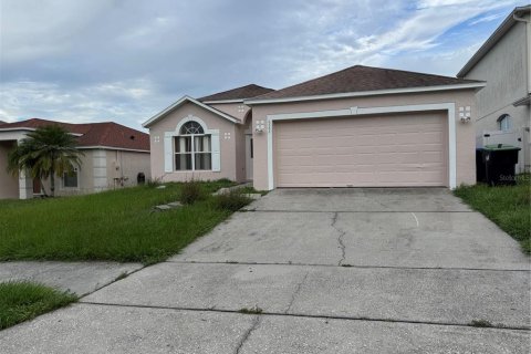 Casa en alquiler en Orlando, Florida, 3 dormitorios, 150.69 m2 № 1899596 - foto 1