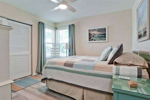 House in Bradenton, Florida 2 bedrooms, 135.92 sq.m. № 2200028 - photo 27