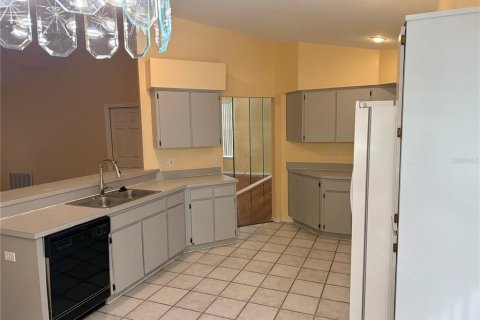 Villa ou maison à louer à Lutz, Floride: 4 chambres, 207.36 m2 № 2119364 - photo 15