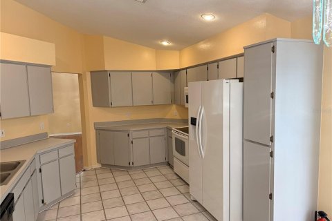 Villa ou maison à louer à Lutz, Floride: 4 chambres, 207.36 m2 № 2119364 - photo 16