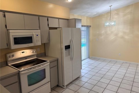 Villa ou maison à louer à Lutz, Floride: 4 chambres, 207.36 m2 № 2119364 - photo 20