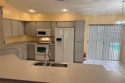 Villa ou maison à louer à Lutz, Floride: 4 chambres, 207.36 m2 № 2119364 - photo 17
