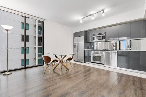 Condo à Miami, Floride, 2 chambres  № 2001167