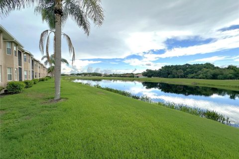 Condo in Bradenton, Florida, 2 bedrooms  № 2233327 - photo 22