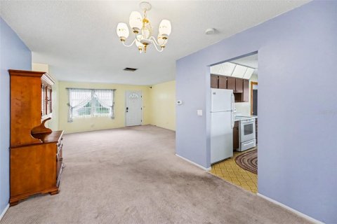 Copropriété à vendre à Pinellas Park, Floride: 2 chambres, 123.37 m2 № 2388575 - photo 11