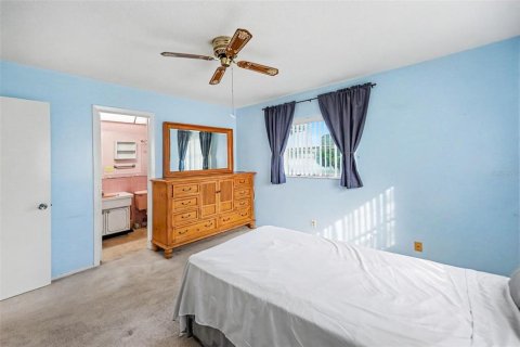 Copropriété à vendre à Pinellas Park, Floride: 2 chambres, 123.37 m2 № 2388575 - photo 23