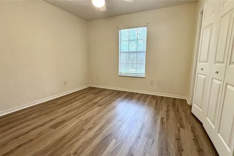 House in Gainesville, Florida 3 bedrooms, 123.28 sq.m. № 1853234 - photo 5