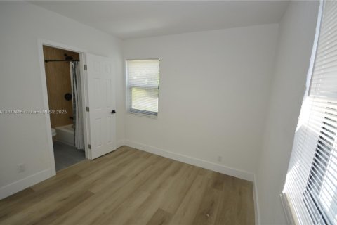 Villa ou maison à vendre à Fort Lauderdale, Floride: 3 chambres, 86.96 m2 № 1925247 - photo 22