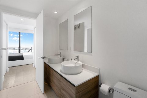 Купить кондоминиум в Майами, Флорида 1 спальня, 68.47м2, № 1818584 - фото 15