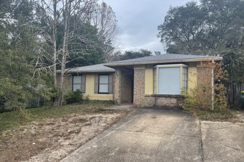 Villa ou maison à louer à Niceville, Floride: 4 chambres, 144.46 m2 № 562672 - photo 1