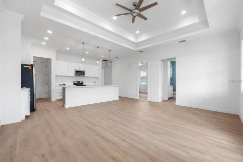 House in Rotonda, Florida 4 bedrooms, 204.57 sq.m. № 1788087 - photo 7