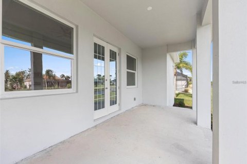 House in Rotonda, Florida 4 bedrooms, 204.57 sq.m. № 1788087 - photo 22