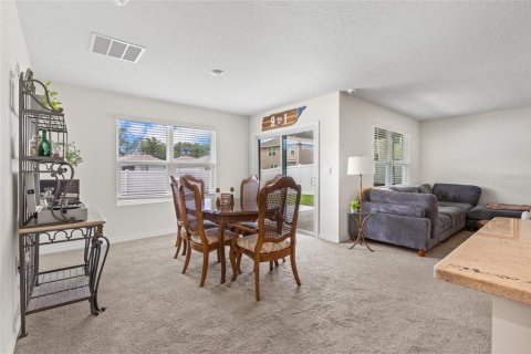 House in Alachua, Florida 3 bedrooms, 150.04 sq.m. № 1783290 - photo 10
