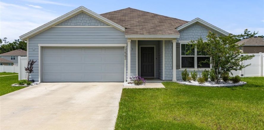 House in Alachua, Florida 3 bedrooms, 150.04 sq.m. № 1783290