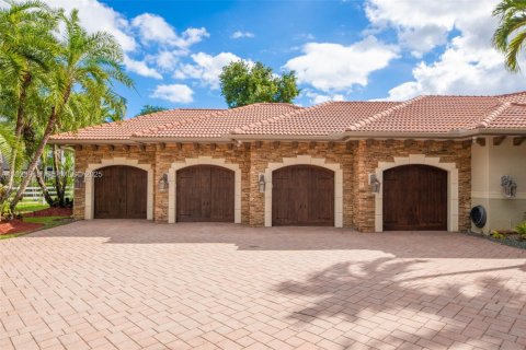 Casa en venta en Southwest Ranches, Florida, 6 dormitorios, 581.38 m2 № 1982405 - foto 12