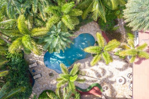 Casa en venta en Southwest Ranches, Florida, 6 dormitorios, 581.38 m2 № 1982405 - foto 19