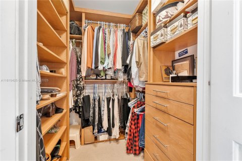 Condo in Fort Lauderdale, Florida, 1 bedroom  № 1752946 - photo 16