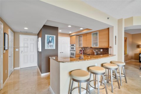 Condo in Fort Lauderdale, Florida, 1 bedroom  № 1752946 - photo 8
