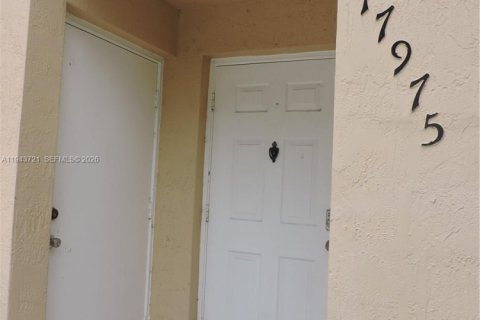 Touwnhouse à louer à Miami, Floride: 3 chambres, 135.82 m2 № 2000570 - photo 6