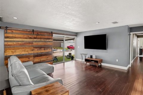 Casa en venta en Belle Isle, Florida, 3 dormitorios, 164.72 m2 № 2429214 - foto 8