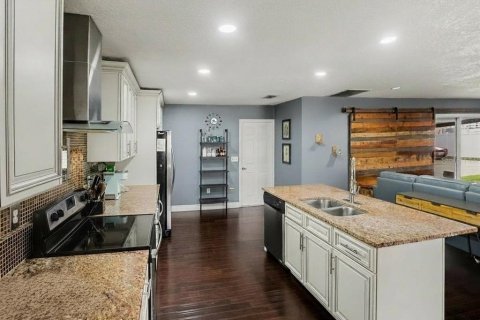Casa en venta en Belle Isle, Florida, 3 dormitorios, 164.72 m2 № 2429214 - foto 12