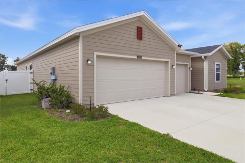 House in Ocala, Florida 4 bedrooms, 202.53 sq.m. № 2205191 - photo 3