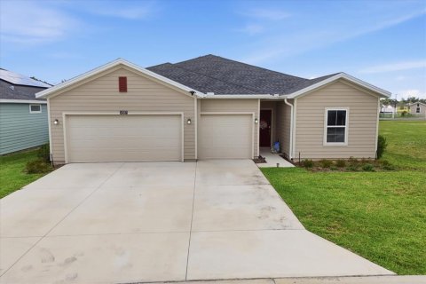House in Ocala, Florida 4 bedrooms, 202.53 sq.m. № 2205191