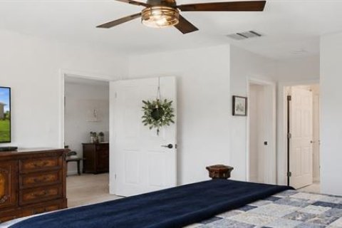House in Ocala, Florida 4 bedrooms, 202.53 sq.m. № 2205191 - photo 21