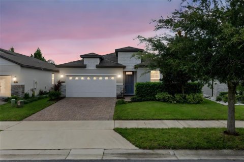 Casa en venta en Winter Park, Florida, 4 dormitorios, 178.37 m2 № 1903005 - foto 2