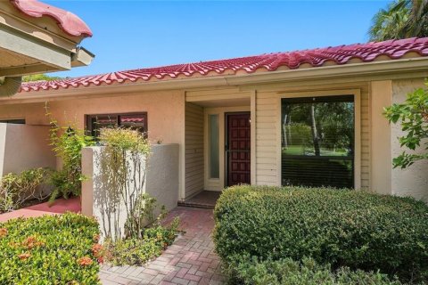 Townhouse in Sarasota, Florida 2 bedrooms, 145.86 sq.m. № 2383564