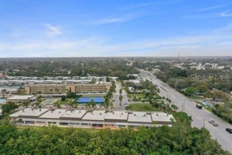 Condominio en venta en Saint Petersburg, Florida, 2 dormitorios, 153.29 m2 № 2280148 - foto 15