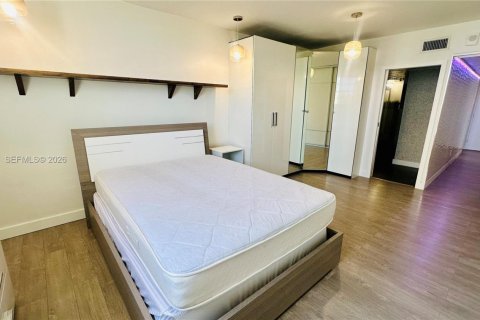 Купить кондоминиум в Санни-Айлс-Бич, Флорида 1 спальня, 92.9м2, № 2043874 - фото 23