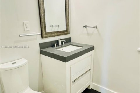 Купить кондоминиум в Санни-Айлс-Бич, Флорида 1 спальня, 92.9м2, № 2043874 - фото 18