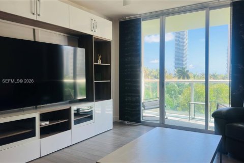 Купить кондоминиум в Санни-Айлс-Бич, Флорида 1 спальня, 92.9м2, № 2043874 - фото 12