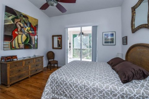 Condo in Sarasota, Florida, 2 bedrooms  № 2199143 - photo 5