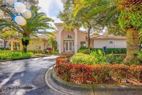 Condo in Sarasota, Florida, 2 bedrooms  № 2199143 - photo 10
