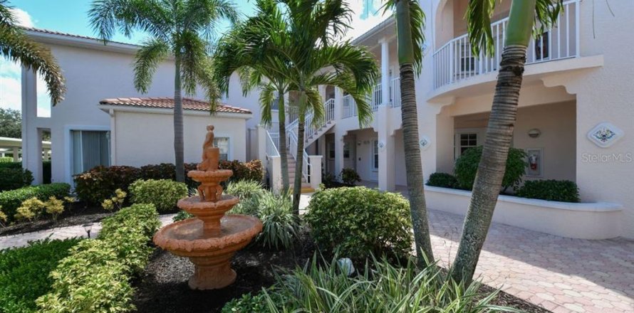 Condo in Sarasota, Florida, 2 bedrooms  № 2199143