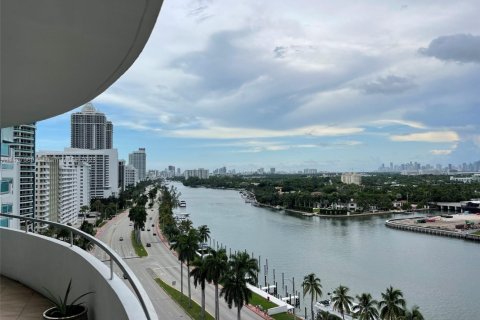 Condominio en venta en Miami Beach, Florida, 2 dormitorios, 126.35 m2 № 1714083 - foto 14
