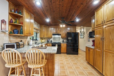 Villa ou maison à vendre à St. Lucie, Floride: 3 chambres, 172.24 m2 № 2262155 - photo 14