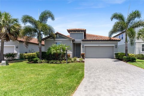 Casa en Bradenton, Florida 4 dormitorios, 178.47 m2 № 2124433