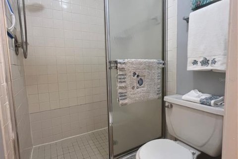 House in New Port Richey, Florida 2 bedrooms, 85.75 sq.m. № 2106345 - photo 16