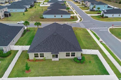 House in FREEDOM CROSSINGS PRESERVE

 in Ocala, Florida 4 bedrooms, 241.36 sq.m. № 1532345 - photo 29