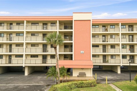 Copropriété à vendre à Seminole, Floride: 2 chambres, 118.91 m2 № 2403471 - photo 2