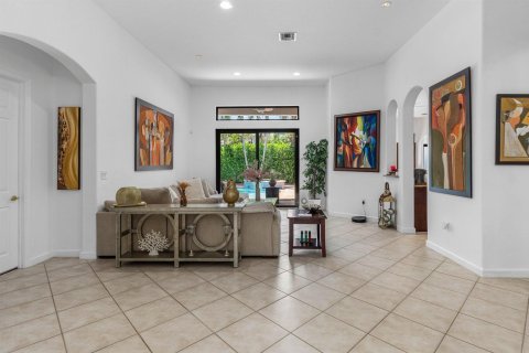 House in Coral Springs, Florida 5 bedrooms, 280.56 sq.m. № 2186600 - photo 9