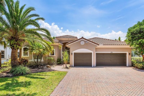 House in Coral Springs, Florida 5 bedrooms, 280.56 sq.m. № 2186600 - photo 3