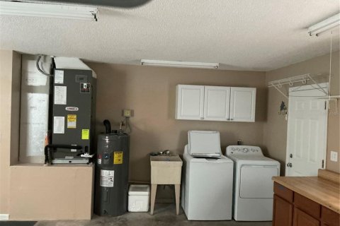 House in New Smyrna Beach, Florida 2 bedrooms, 152.36 sq.m. № 1652035 - photo 20