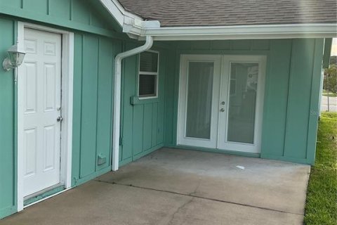 House in New Smyrna Beach, Florida 2 bedrooms, 152.36 sq.m. № 1652035 - photo 23