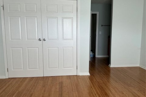 House in New Smyrna Beach, Florida 2 bedrooms, 152.36 sq.m. № 1652035 - photo 11