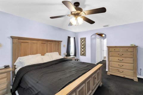 House in Spring Hill, Florida 3 bedrooms, 186.08 sq.m. № 2218336 - photo 15